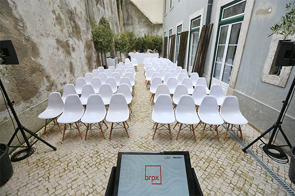 Bright Pixel Meeting Sonae IM
