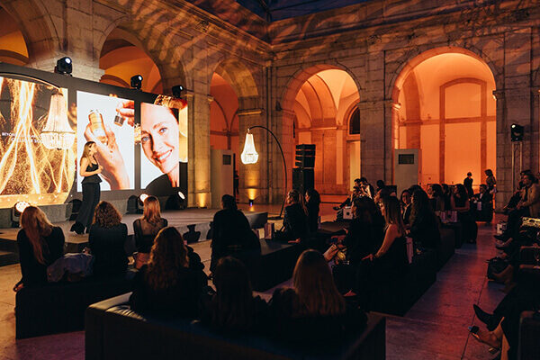 LANÇAMENTO ESTHEDERM